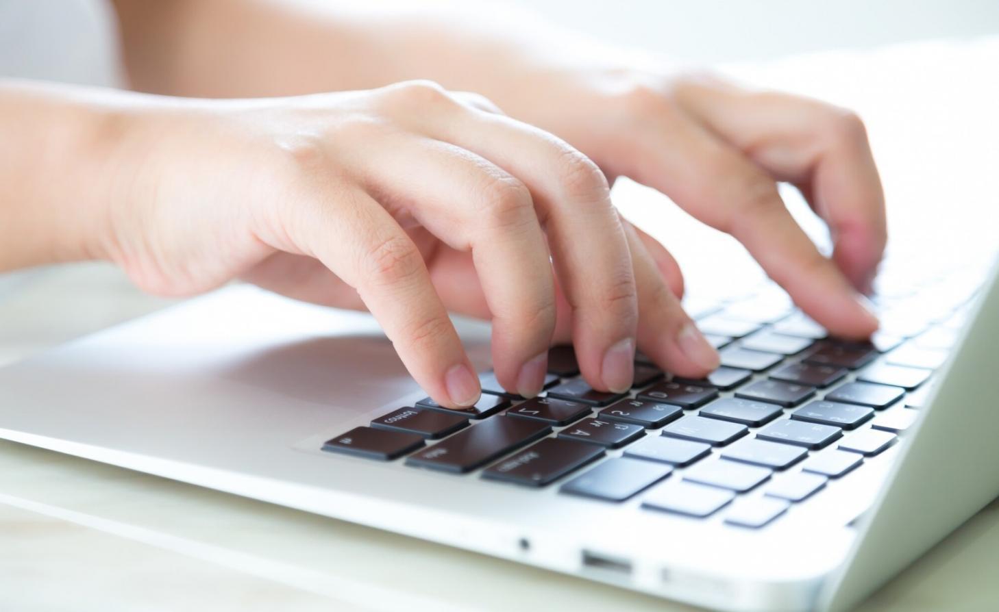 Moderne Cloud-Infrastruktur mit Sicherheitsprotokollen